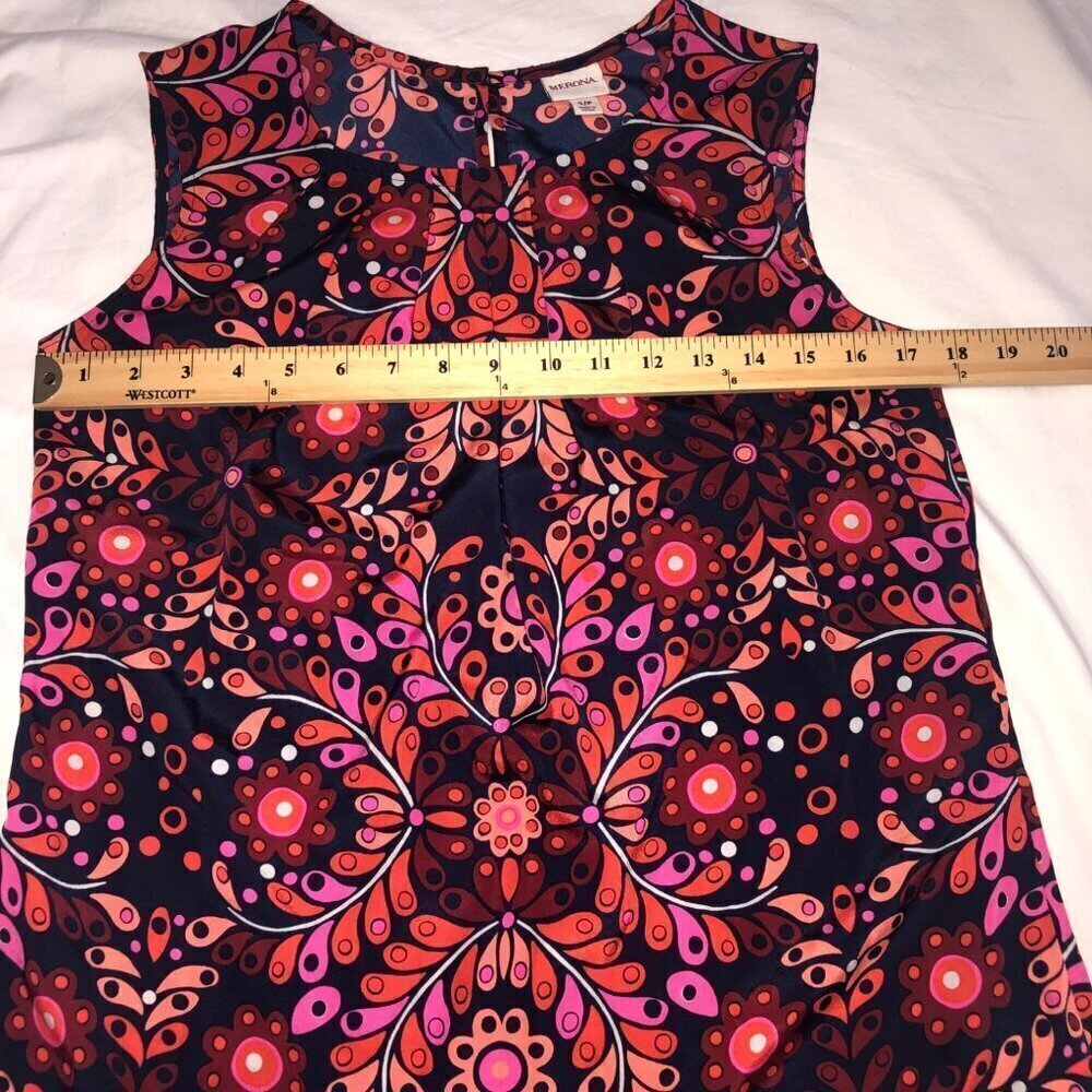 Sleeveless Top Size S Shell Red Blue Floral Paisley Print Shirt Lightweight - Picture 3 of 5